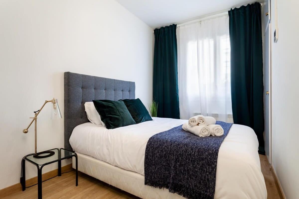 Exclusive Huge 4 Double Bedroom City Center برشلونة المظهر الخارجي الصورة